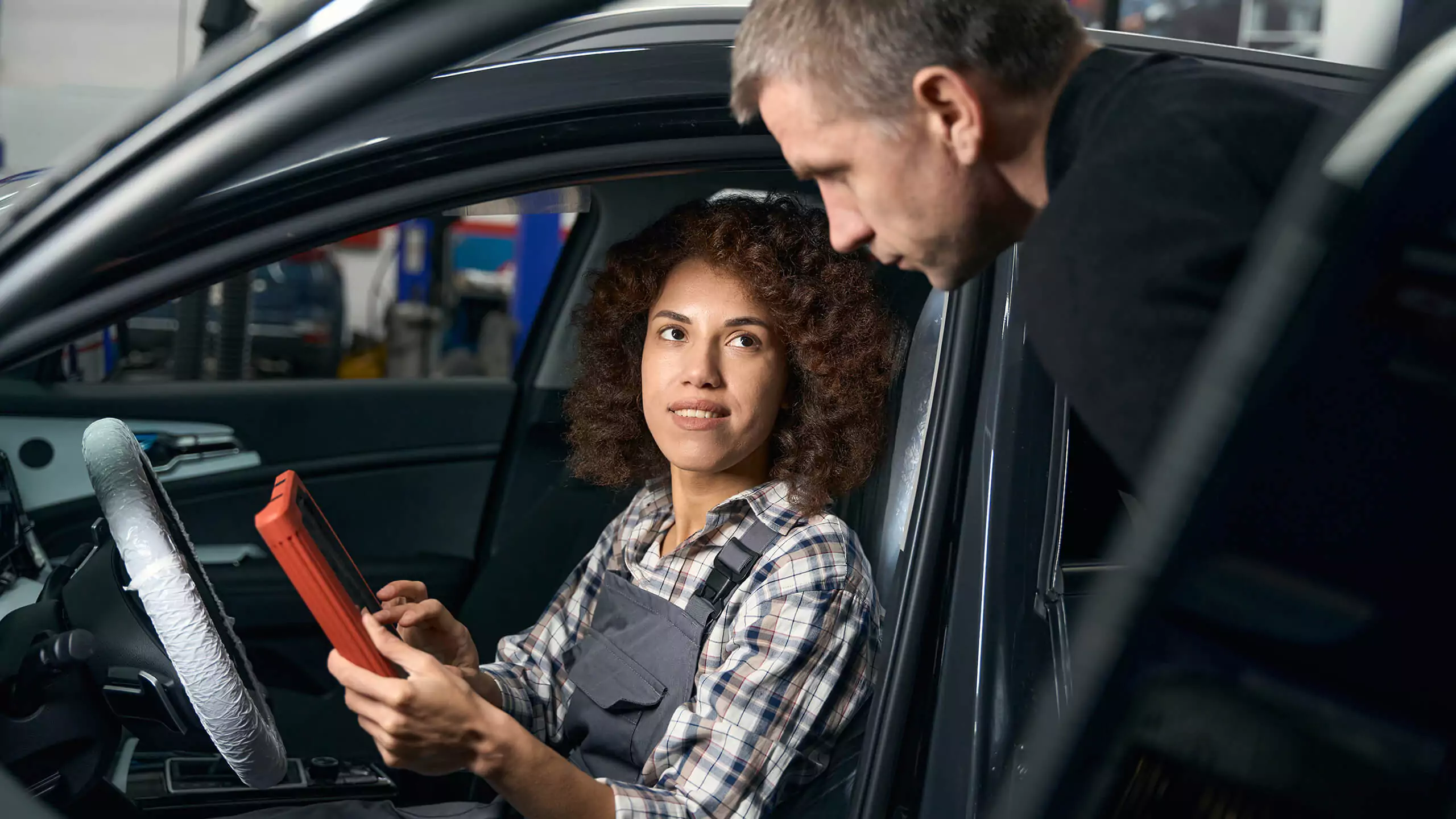 Orientação confiável sobre cuidados automotivos, a qualquer hora